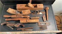 ASSORTED VINTAGE WOOD PLANE PARTS