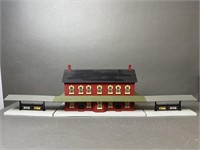 MTH Passenger Station with Dual Platforms - 30-900