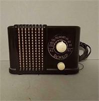 Vintage DeWald Radio