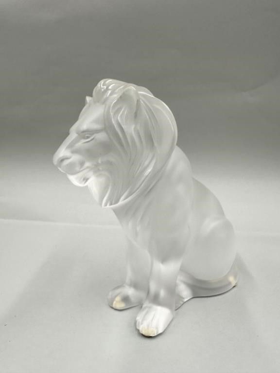 Lalique Lion Figurine