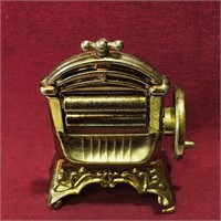 Miniature Decorative Laundry Press