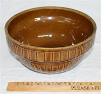 VINTAGE USA 9" BATTER BOWL