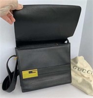 Vintage "Gucci" Black Leather Purse / Handbag
