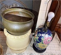 Two Planter Pots & Floral Lamp