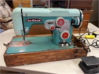 SEWMOR Vintage Sewing Machine Super Auto Zig-Zag