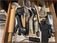 Kitchen drawer lot