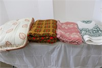 Quilt & Blankets & Misc