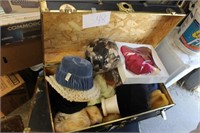 TRUNK OF VTG LADIES HATS