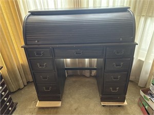 Roll top desk with pigeon holes Desk is 43 inches