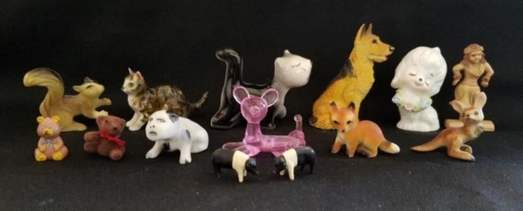 Lot of 13 Miniature Ceramic and Plastic Animal