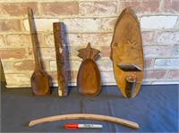 BOX LOT: ASSORTED WOODEN ITEMS-SPOON,