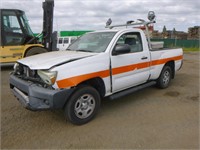 2013 Toyota Tacoma Pickup Truck