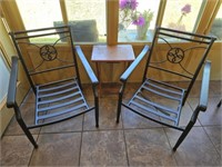 Pair of Metal Framed Outdoor Chairs w Cushions