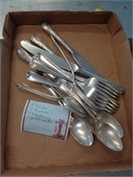 SILVERPLATE FLATWARE