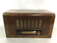 Vtg. Coronado Tube Radio Model 43-6321