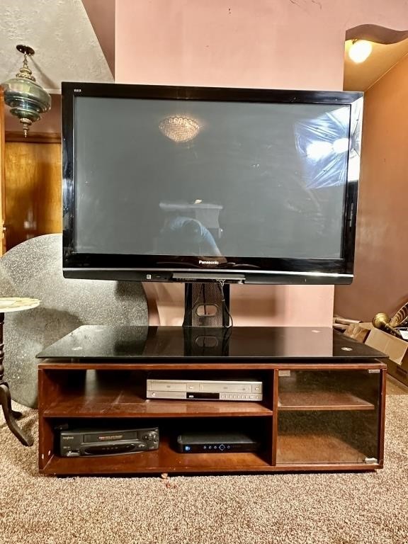 Panasonic TV w/ Stand & Accessories