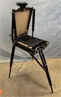 Folding Paint Easel