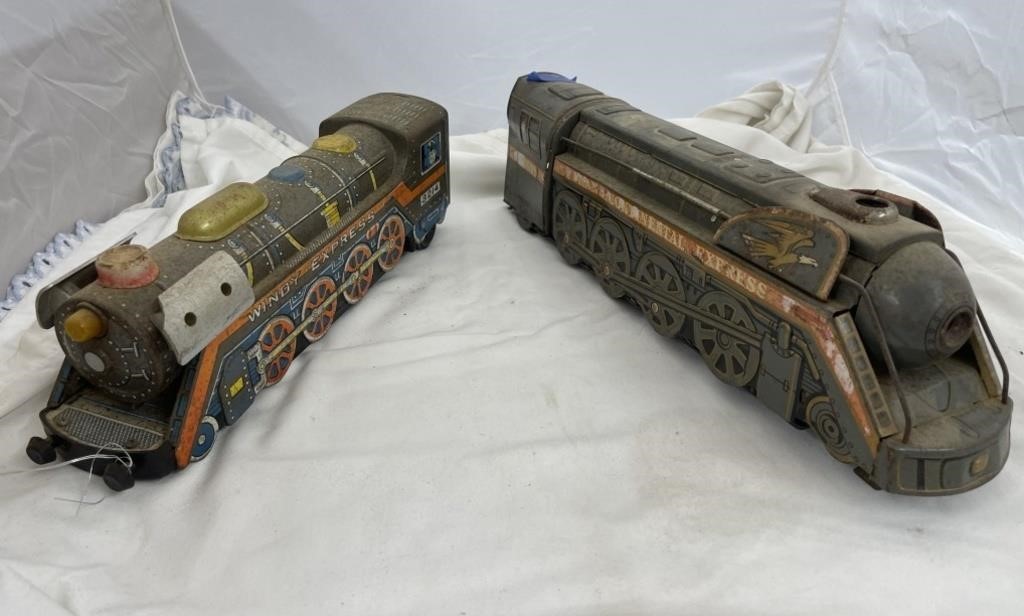 2-Battery Operated Locomotives As Is 13" & 15"