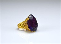 Vintage gold and amethyst cocktail ring