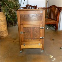 VICTORIAN OAK ICE CHEST