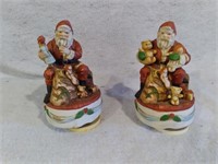 F7)  2 Santa music wind ups