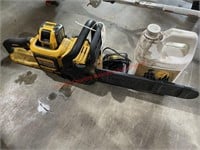 DeWalt Brushless Chainsaw w/Battery and