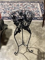 Plant stand