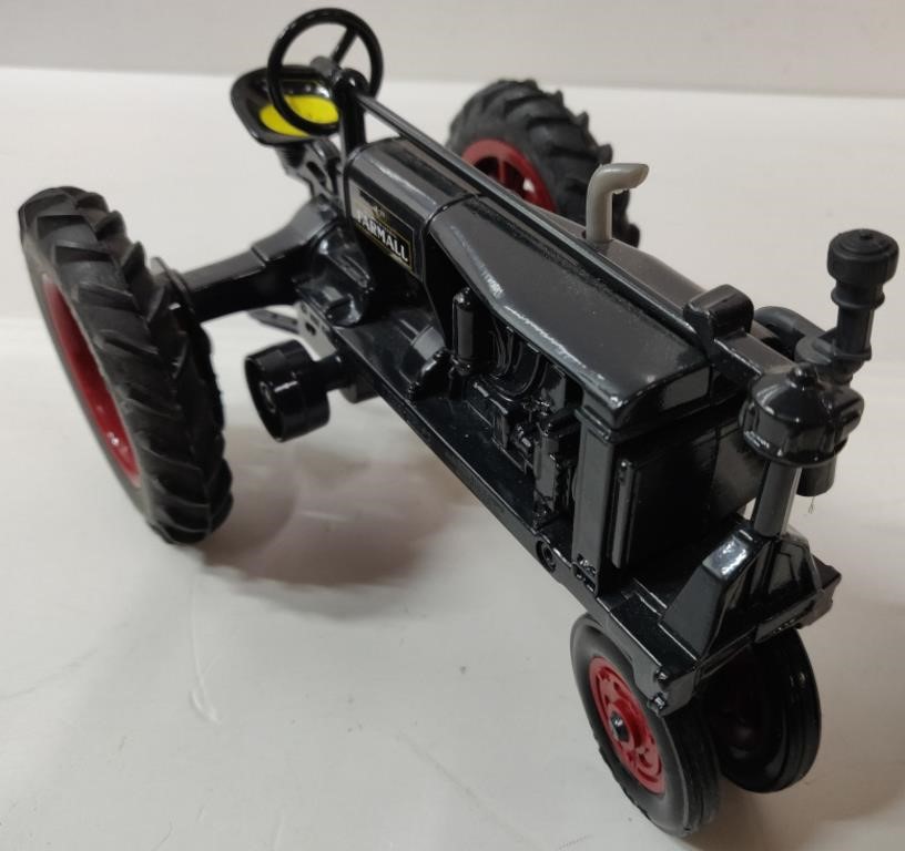 Farmall F-20 Diecast Model