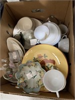 Miscellaneous Glassware Matching Cups and Saucers