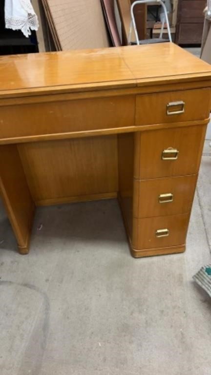 VINTAGE SEWING MACHINE CABINET 
NO MACHINE