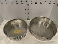2-Springform baking pans