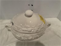 Ivory colored soup tureen