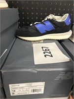 NB sneaker        10