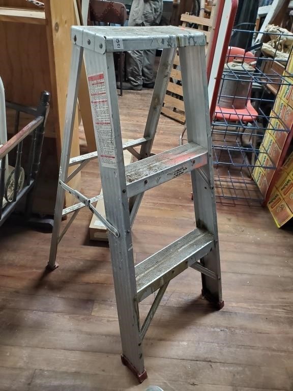 3 Ft. Aluminum Step Ladder