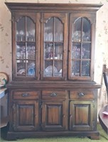 Keller China Cabinet (2 Pieces)
