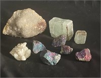 Quartz and minerals specimen lot
