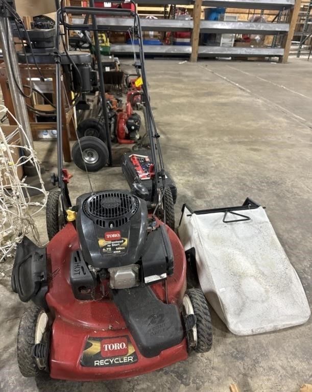 Toro Lawn Mower/Bagger.