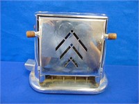 Sampson Ltd Toronto Antique Toaster ( No Cord )