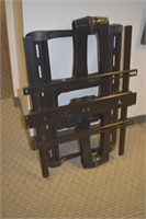 WALL MOUNT FOR LARGE TV