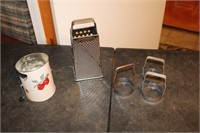 Bromwell's sifter, grater, vintage choppers