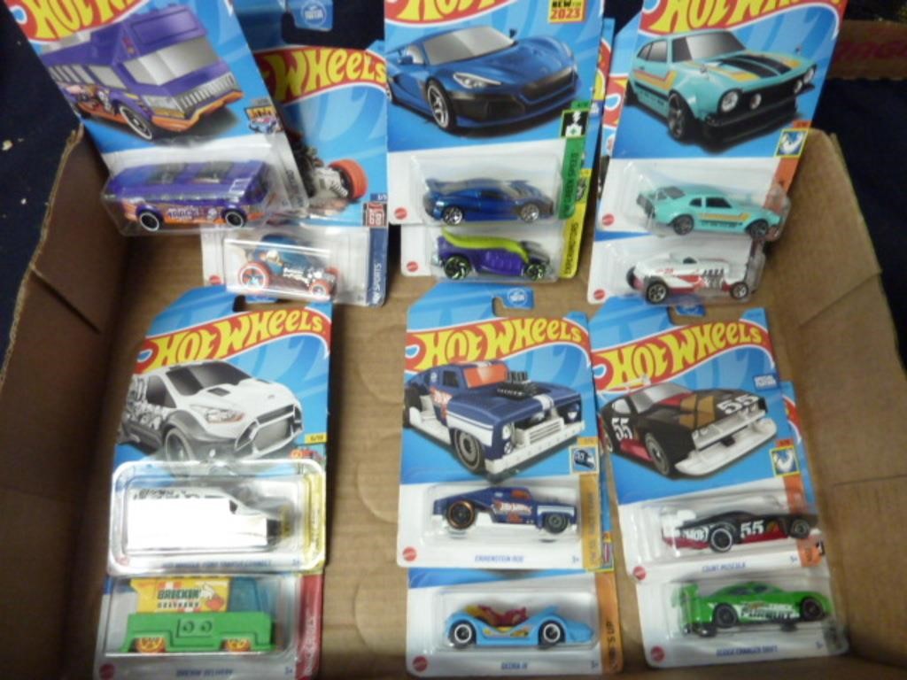 GROUP OF NEW HOT WHEELS