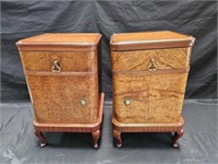 Art Deco period matching pair of night stands