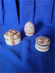 3 hinged lid patch boxes