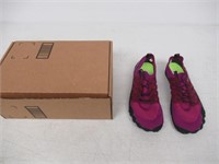 "Used" Women's 9.5 (40 Euro) Water/Outdoor Shoes,