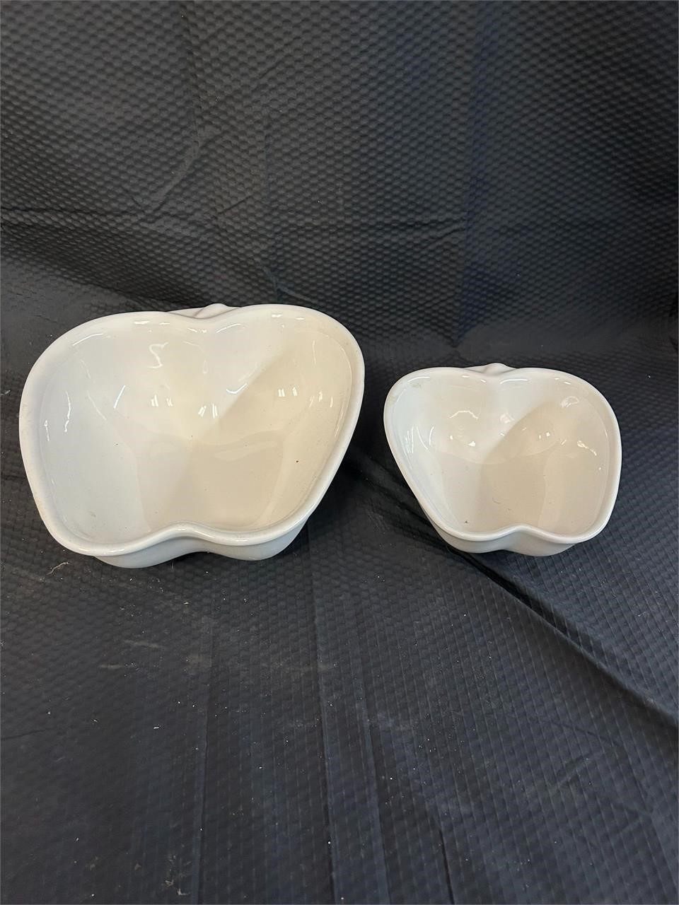2 White Ceramic Apple Serving Trays