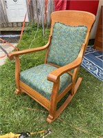 Vintage Oak rocking chair