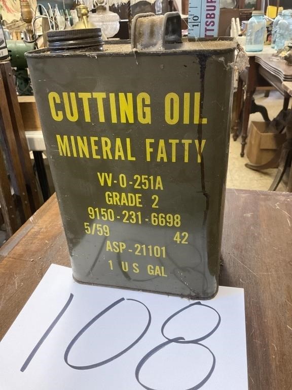 1950S MILITARY CUTTING OIL CAN