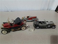 3 model cars, 1911 Stanley Steamer and1925