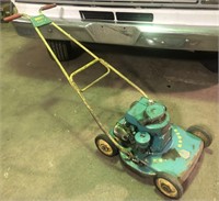 Vtg Huffy Push Lawnmower. Model 4185 Type 5015 w/