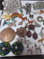 Lot of Various Vtg. Brooches to Include Horses,